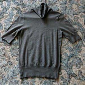 Grey short sleeve turtleneck